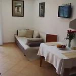 Vendégház Sába-ház 3*